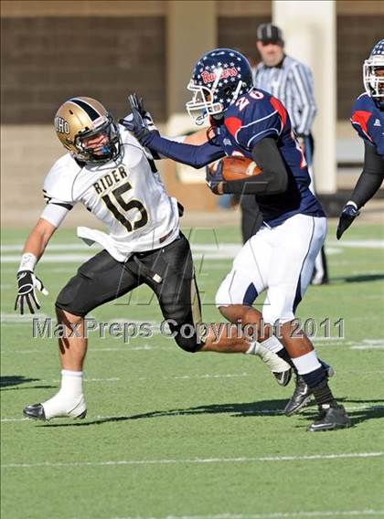 Thumbnail 1 in Ryan vs. Rider (4A Division 1 Region 1 Quarterfinals) photogallery.