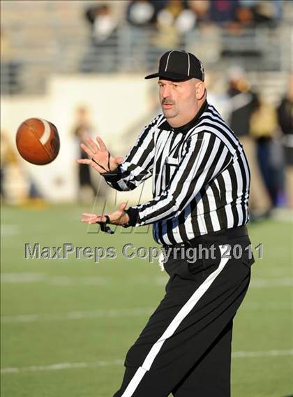 Thumbnail 1 in Ryan vs. Rider (4A Division 1 Region 1 Quarterfinals) photogallery.
