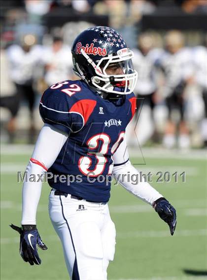 Thumbnail 3 in Ryan vs. Rider (4A Division 1 Region 1 Quarterfinals) photogallery.