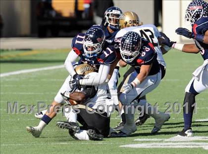 Thumbnail 2 in Ryan vs. Rider (4A Division 1 Region 1 Quarterfinals) photogallery.
