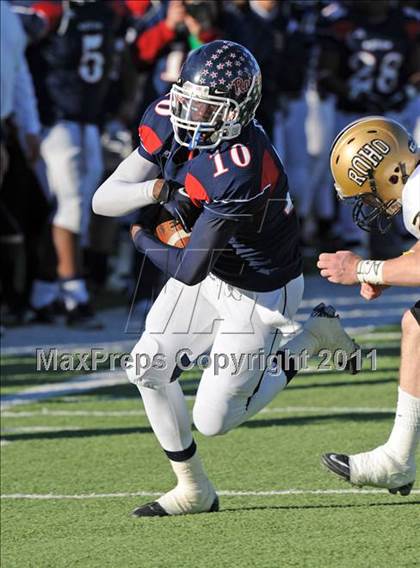 Thumbnail 3 in Ryan vs. Rider (4A Division 1 Region 1 Quarterfinals) photogallery.