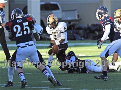 Thumbnail 2 in Ryan vs. Rider (4A Division 1 Region 1 Quarterfinals) photogallery.