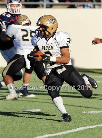 Thumbnail 1 in Ryan vs. Rider (4A Division 1 Region 1 Quarterfinals) photogallery.