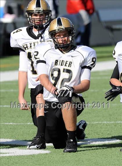 Thumbnail 1 in Ryan vs. Rider (4A Division 1 Region 1 Quarterfinals) photogallery.