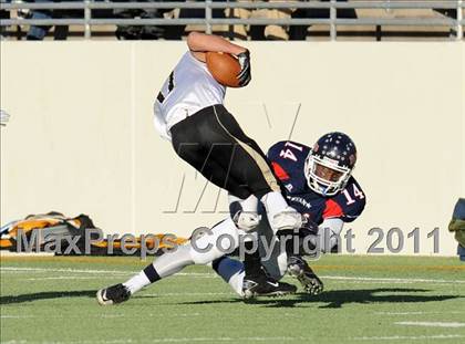 Thumbnail 1 in Ryan vs. Rider (4A Division 1 Region 1 Quarterfinals) photogallery.