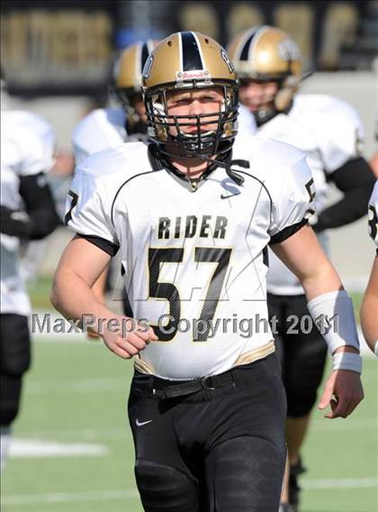 Thumbnail 2 in Ryan vs. Rider (4A Division 1 Region 1 Quarterfinals) photogallery.