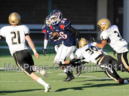 Thumbnail 3 in Ryan vs. Rider (4A Division 1 Region 1 Quarterfinals) photogallery.