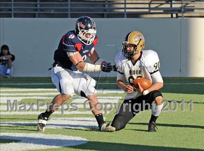 Thumbnail 2 in Ryan vs. Rider (4A Division 1 Region 1 Quarterfinals) photogallery.