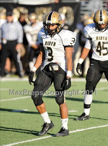 Thumbnail 2 in Ryan vs. Rider (4A Division 1 Region 1 Quarterfinals) photogallery.
