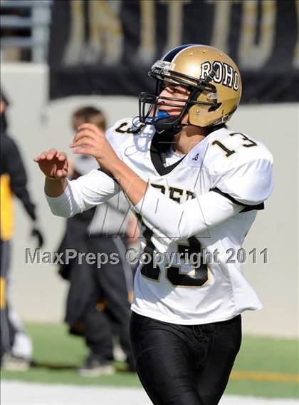 Thumbnail 3 in Ryan vs. Rider (4A Division 1 Region 1 Quarterfinals) photogallery.