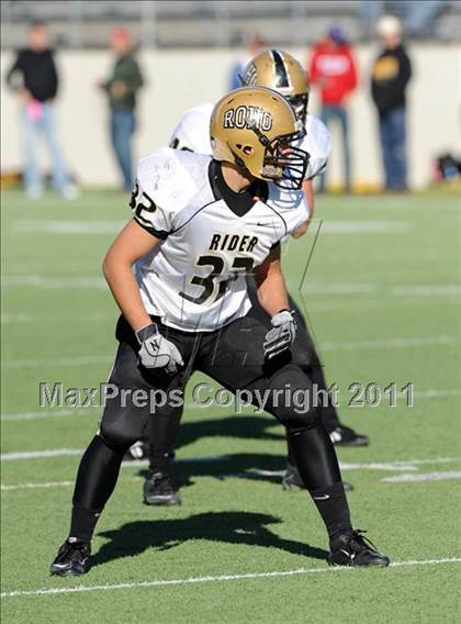Thumbnail 3 in Ryan vs. Rider (4A Division 1 Region 1 Quarterfinals) photogallery.