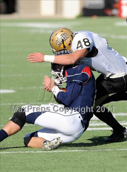 Thumbnail 3 in Ryan vs. Rider (4A Division 1 Region 1 Quarterfinals) photogallery.