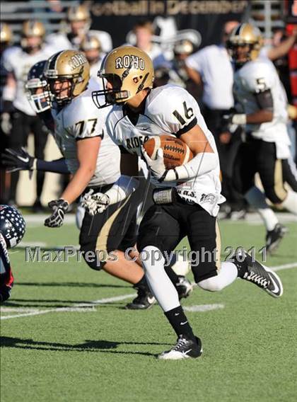 Thumbnail 2 in Ryan vs. Rider (4A Division 1 Region 1 Quarterfinals) photogallery.