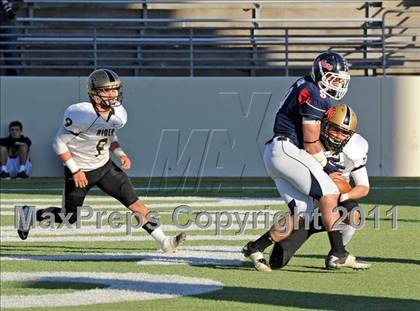 Thumbnail 3 in Ryan vs. Rider (4A Division 1 Region 1 Quarterfinals) photogallery.