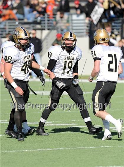 Thumbnail 1 in Ryan vs. Rider (4A Division 1 Region 1 Quarterfinals) photogallery.