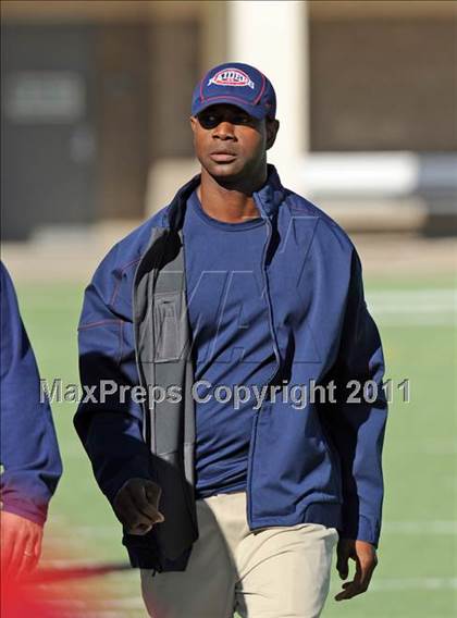 Thumbnail 3 in Ryan vs. Rider (4A Division 1 Region 1 Quarterfinals) photogallery.