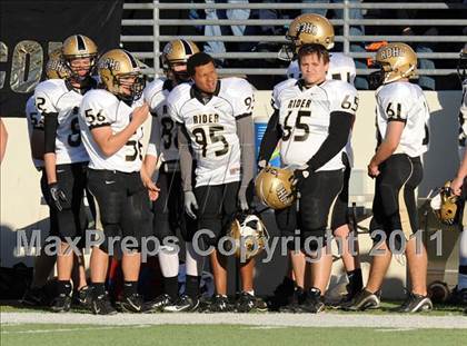 Thumbnail 3 in Ryan vs. Rider (4A Division 1 Region 1 Quarterfinals) photogallery.