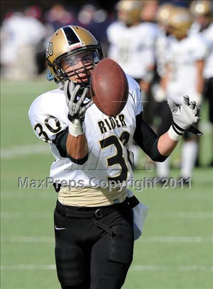 Thumbnail 2 in Ryan vs. Rider (4A Division 1 Region 1 Quarterfinals) photogallery.