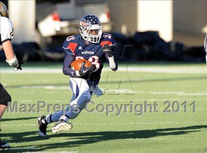 Thumbnail 3 in Ryan vs. Rider (4A Division 1 Region 1 Quarterfinals) photogallery.