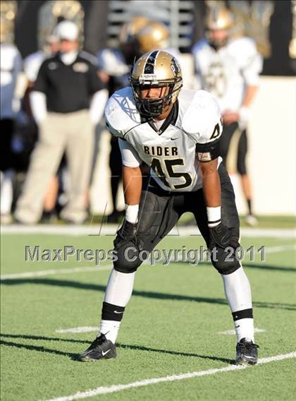 Thumbnail 3 in Ryan vs. Rider (4A Division 1 Region 1 Quarterfinals) photogallery.