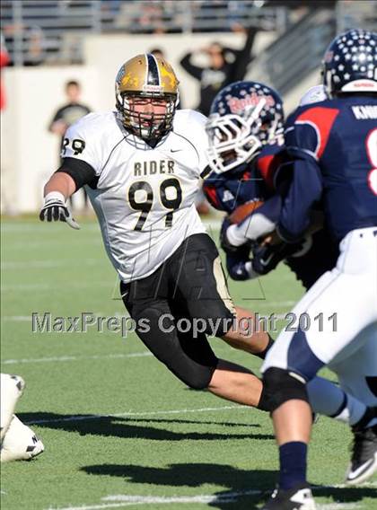 Thumbnail 2 in Ryan vs. Rider (4A Division 1 Region 1 Quarterfinals) photogallery.