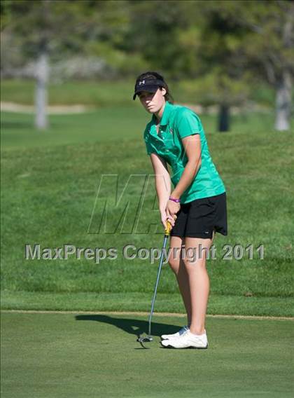 Thumbnail 2 in Pirate Golf Invitational photogallery.