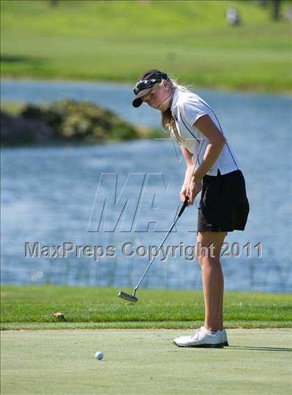 Thumbnail 3 in Pirate Golf Invitational photogallery.