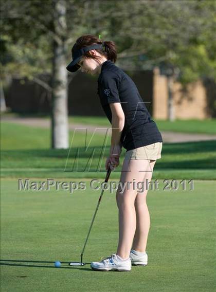 Thumbnail 3 in Pirate Golf Invitational photogallery.