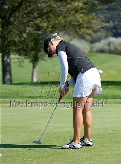 Thumbnail 3 in Pirate Golf Invitational photogallery.