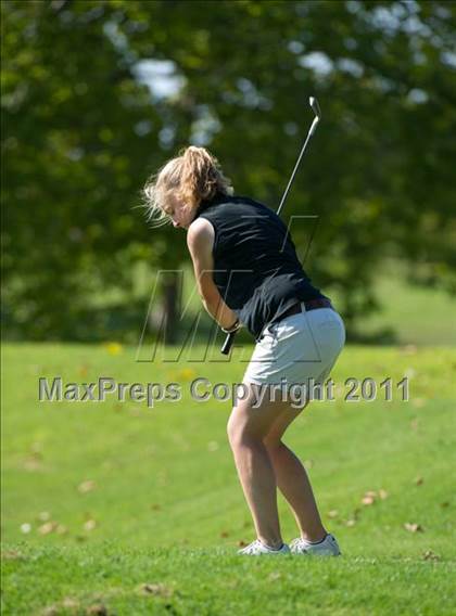 Thumbnail 3 in Pirate Golf Invitational photogallery.