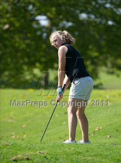 Thumbnail 2 in Pirate Golf Invitational photogallery.