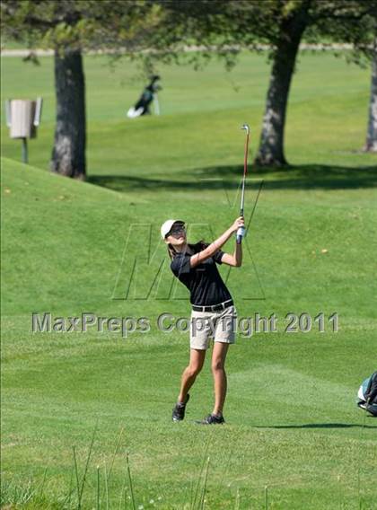 Thumbnail 3 in Pirate Golf Invitational photogallery.