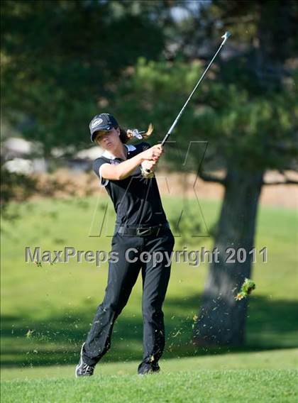 Thumbnail 2 in Pirate Golf Invitational photogallery.
