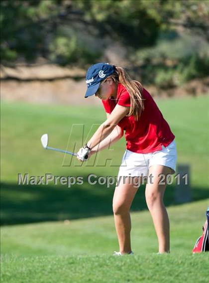Thumbnail 2 in Pirate Golf Invitational photogallery.