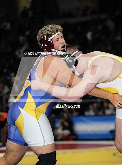 Thumbnail 3 in NYSPHSAA Division 2 Championships (Quarter-Finals 145 to 285) photogallery.
