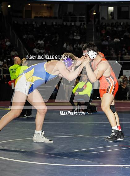 Thumbnail 2 in NYSPHSAA Division 2 Championships (Quarter-Finals 145 to 285) photogallery.