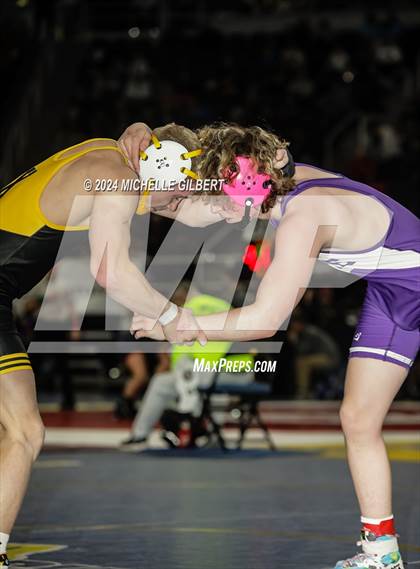 Thumbnail 3 in NYSPHSAA Division 2 Championships (Quarter-Finals 145 to 285) photogallery.