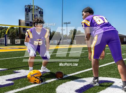Thumbnail 3 in DeSoto Central (Team & Individual) photogallery.