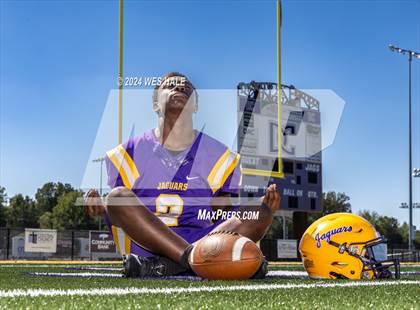 Thumbnail 3 in DeSoto Central (Team & Individual) photogallery.