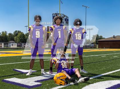 Thumbnail 2 in DeSoto Central (Team & Individual) photogallery.