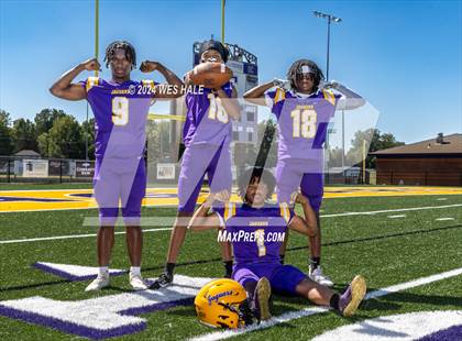 Thumbnail 2 in DeSoto Central (Team & Individual) photogallery.
