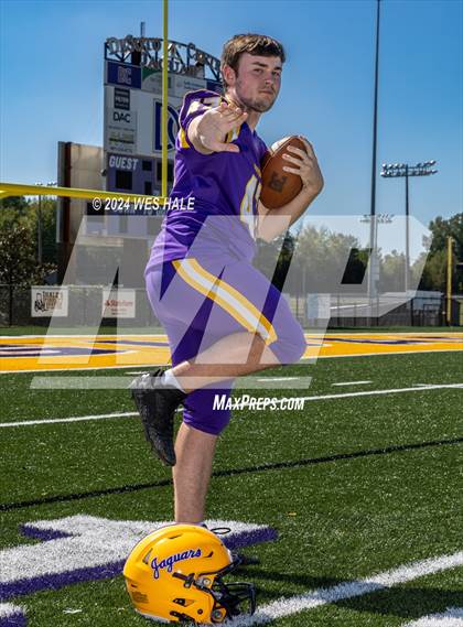 Thumbnail 1 in DeSoto Central (Team & Individual) photogallery.