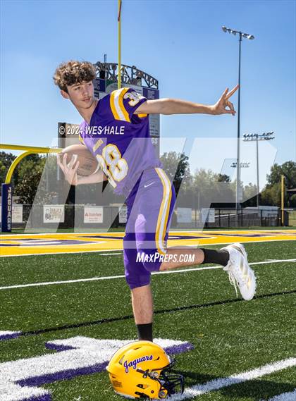 Thumbnail 3 in DeSoto Central (Team & Individual) photogallery.