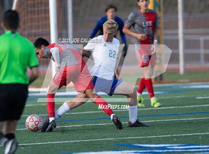 Thumbnail 2 in Lee [Robert E.] vs Clemens (UIL 6A Region 4 Quarterfinal) photogallery.