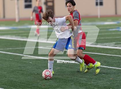 Thumbnail 2 in Lee [Robert E.] vs Clemens (UIL 6A Region 4 Quarterfinal) photogallery.