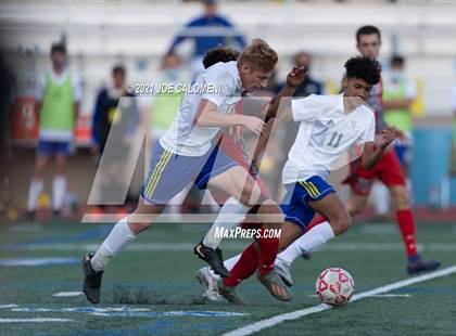 Thumbnail 2 in Lee [Robert E.] vs Clemens (UIL 6A Region 4 Quarterfinal) photogallery.