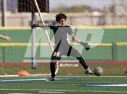 Thumbnail 3 in Lee [Robert E.] vs Clemens (UIL 6A Region 4 Quarterfinal) photogallery.