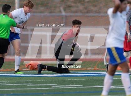 Thumbnail 1 in Lee [Robert E.] vs Clemens (UIL 6A Region 4 Quarterfinal) photogallery.