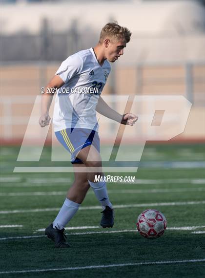 Thumbnail 2 in Lee [Robert E.] vs Clemens (UIL 6A Region 4 Quarterfinal) photogallery.