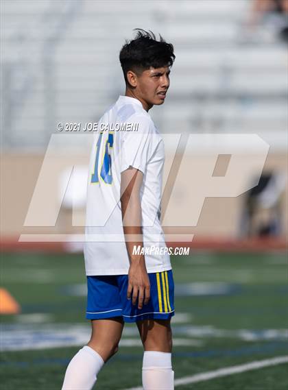 Thumbnail 2 in Lee [Robert E.] vs Clemens (UIL 6A Region 4 Quarterfinal) photogallery.